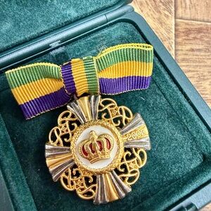 Krewe of Rex 2003 Lady's Ducal Pin Badge Mardi Gras